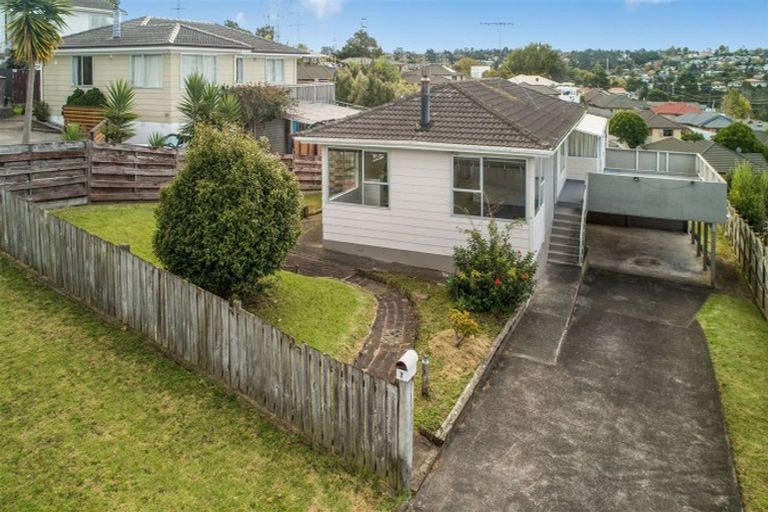 Photo of property in 7 Doone Place, Massey, Auckland, 0614