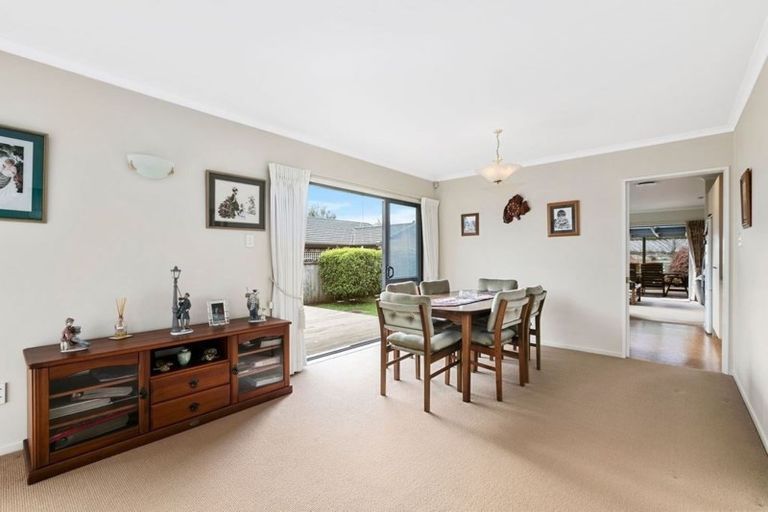 Photo of property in 6 Columbia Place, Albany, Auckland, 0632