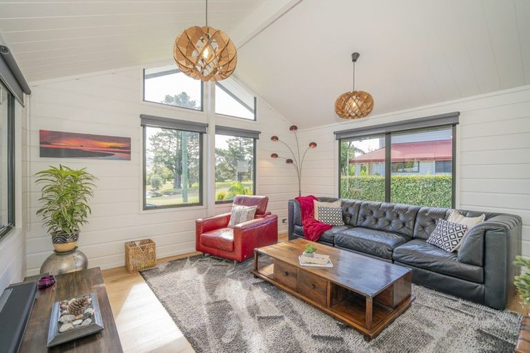 Photo of property in 188 Vista Paku, Pauanui, Hikuai, 3579