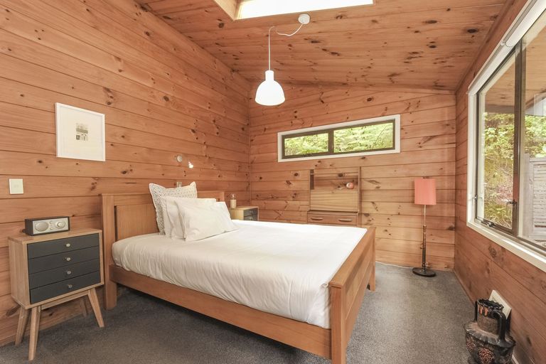 Photo of property in 66 Shetland Street, Glen Eden, Auckland, 0602