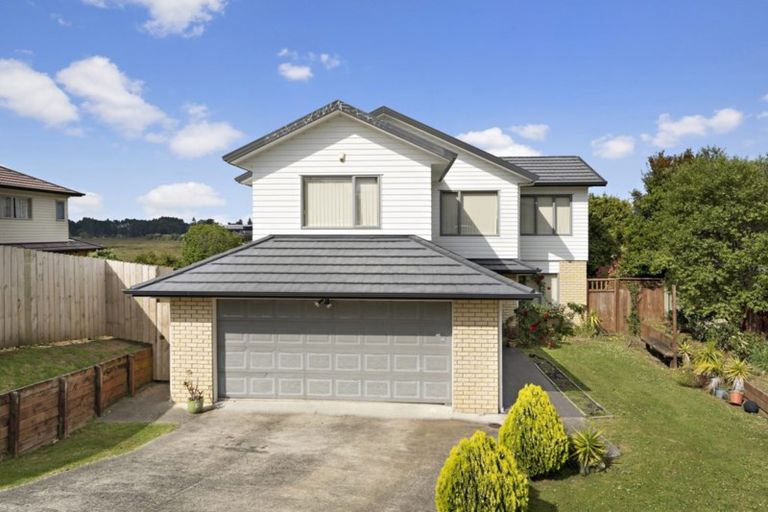 Photo of property in 9 Staten Place, Mangere, Auckland, 2022