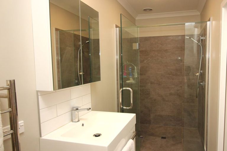 Photo of property in 5 Loeb Place, Rolleston, 7614