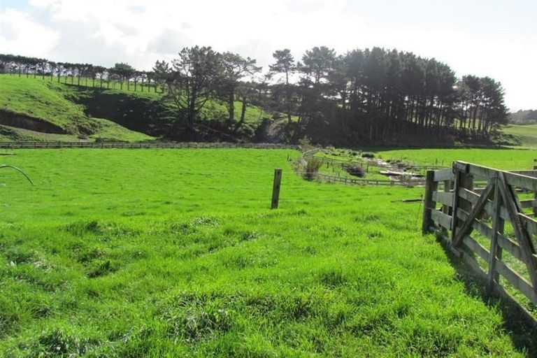 Photo of property in 30 Mason Road, Hawera, 4674