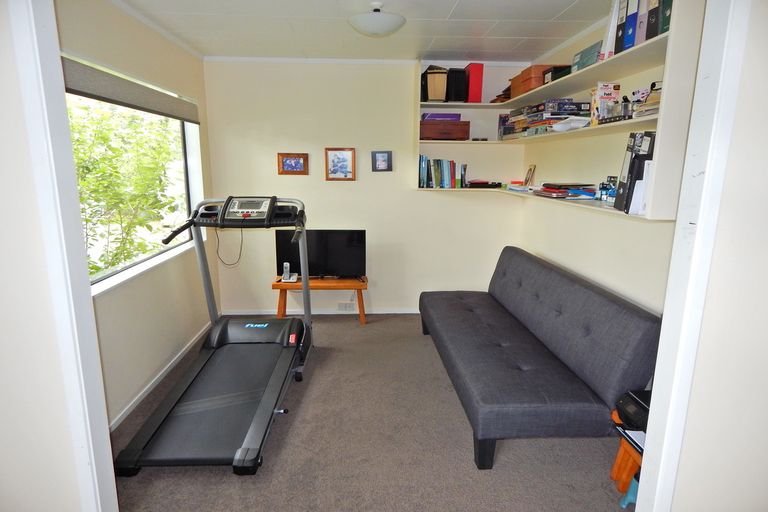 Photo of property in 27 Rangitane Loop Road, Kerikeri, 0294