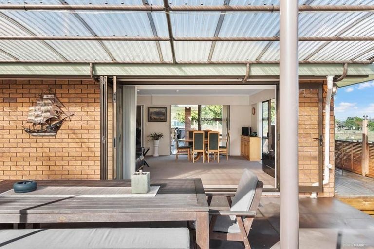 Photo of property in 98a Pukekohe East Road, Pukekohe, 2677