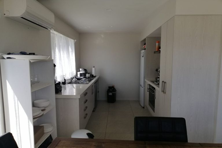 Photo of property in 69u5 Sheridan Terrace, Johnsonville, Wellington, 6037