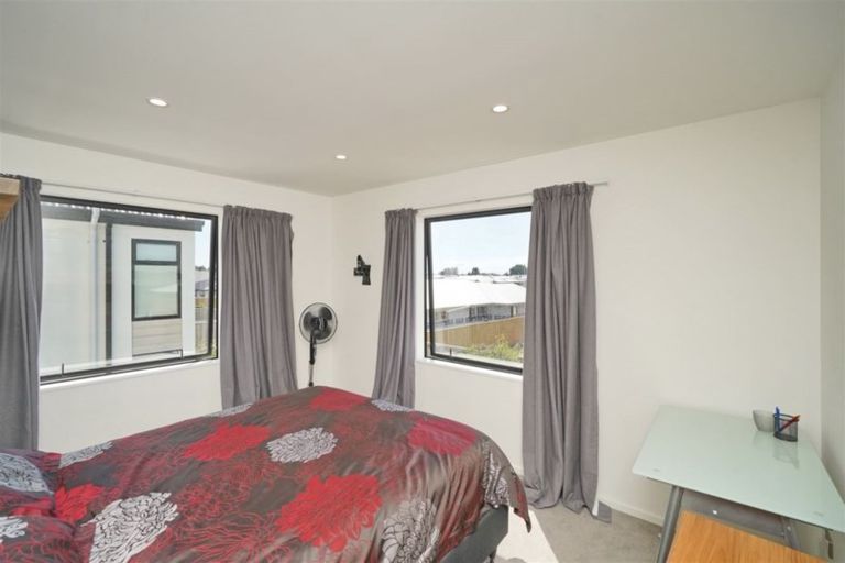 Photo of property in 83 Faringdon Boulevard, Rolleston, 7615