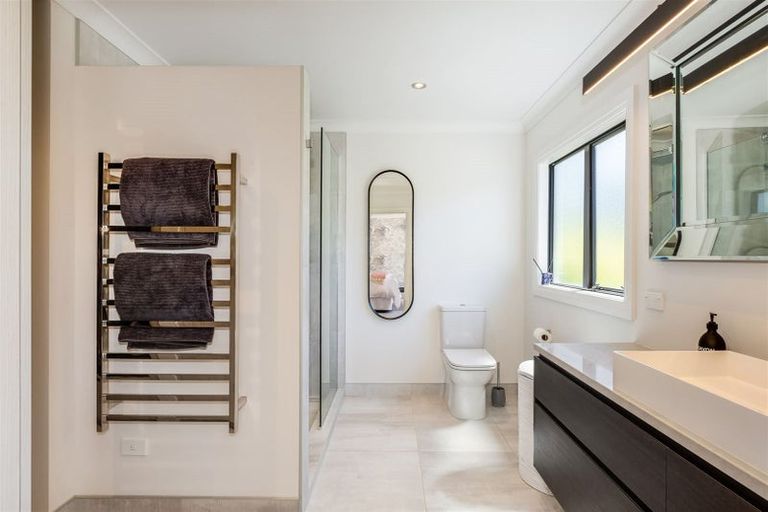 Photo of property in 34 Navigation Drive, Whitby, Porirua, 5024