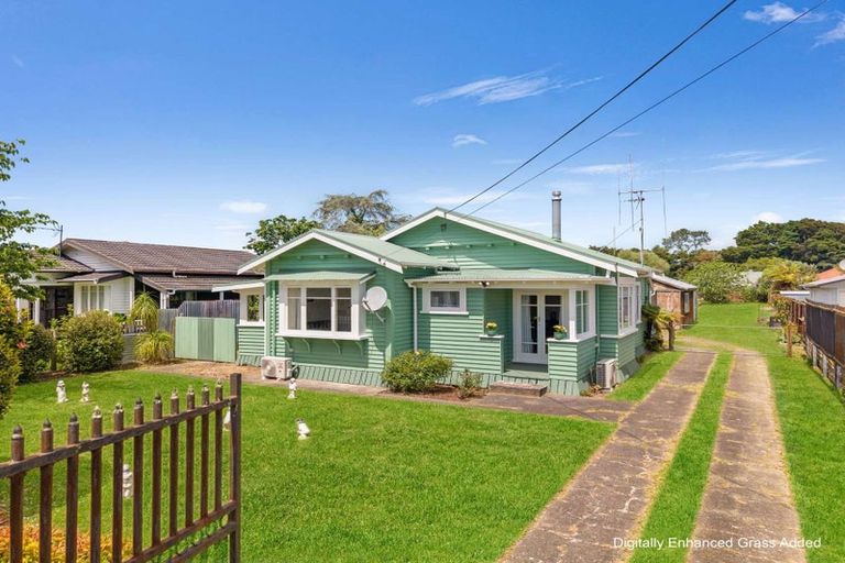 Photo of property in 25 Cureton Street, Morrinsville, 3300
