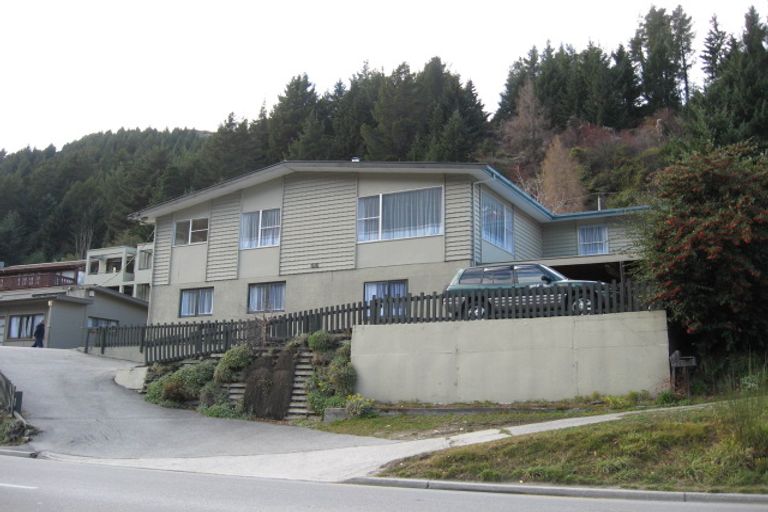 Photo of property in 33 Gorge Road, Queenstown, 9300