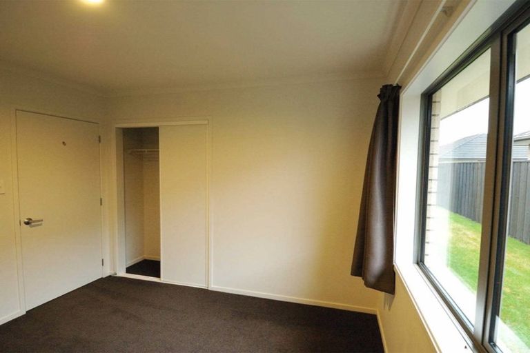 Photo of property in 28 Burford Way, Rolleston, 7615