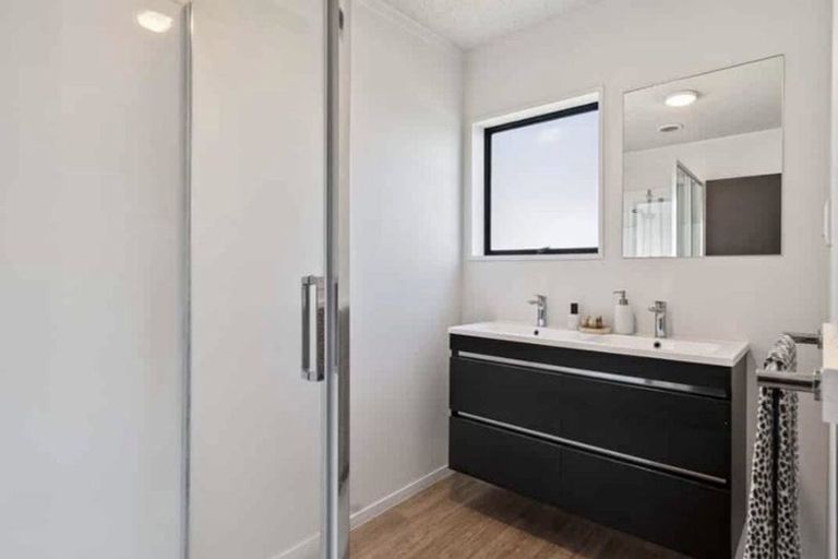 Photo of property in 44a Golf Road, Mount Maunganui, 3116
