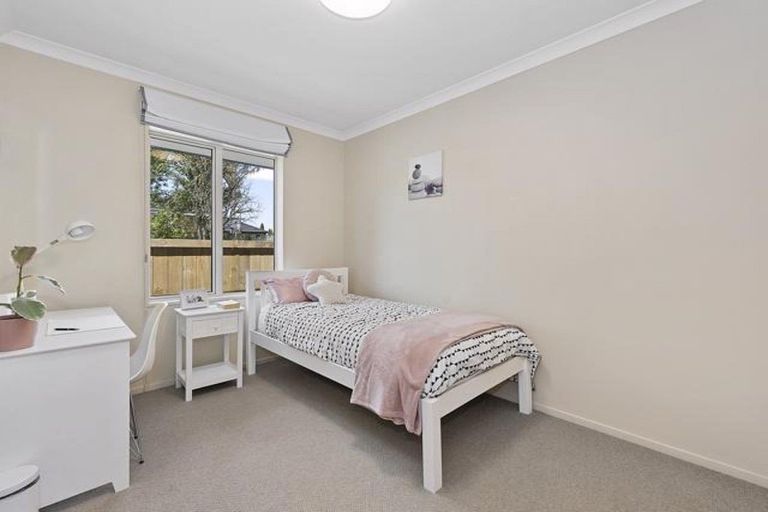 Photo of property in 8 Ravenscourt Place, Huntington, Hamilton, 3210