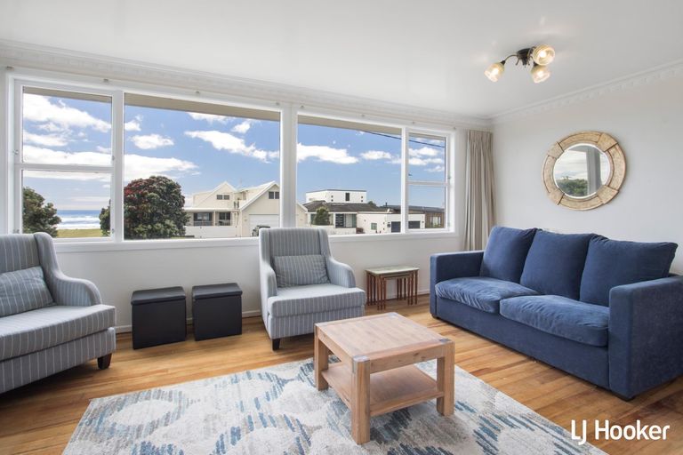 Photo of property in 2 Hillary Street, Waihi Beach, 3611