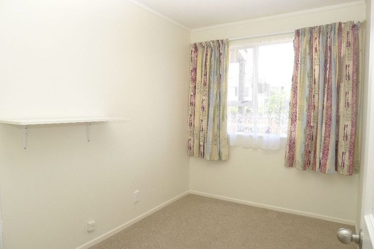 Photo of property in 1/17 Anaru Street, Raumati Beach, Paraparaumu, 5032