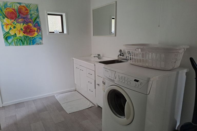Photo of property in 15 Lanes Road, Bridge Hill, Alexandra, 9320