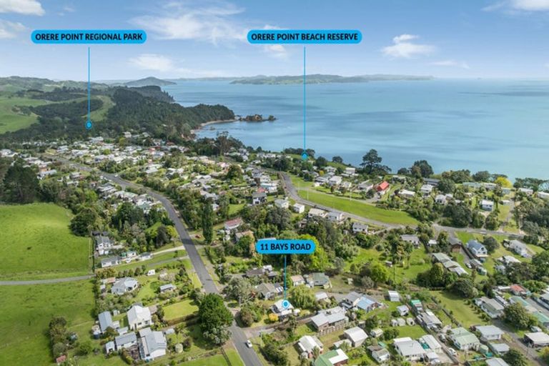 Photo of property in 11 Bays Road, Orere Point, Papakura, 2585