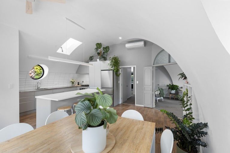 Photo of property in 8 Kings Court, Roslyn, Palmerston North, 4414