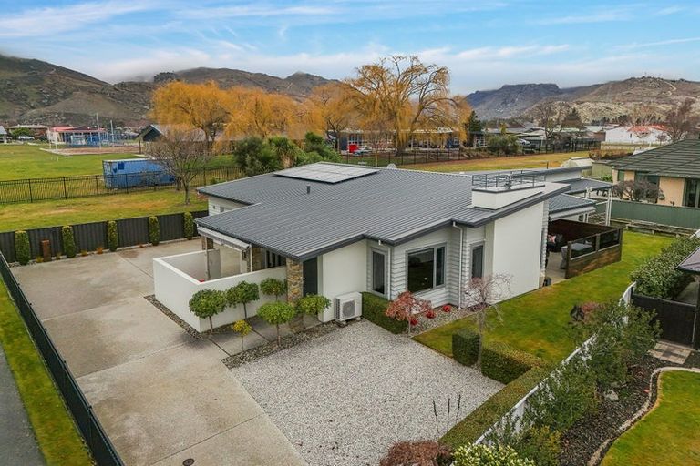 Photo of property in 13 Sunshine Court, Cromwell, 9310