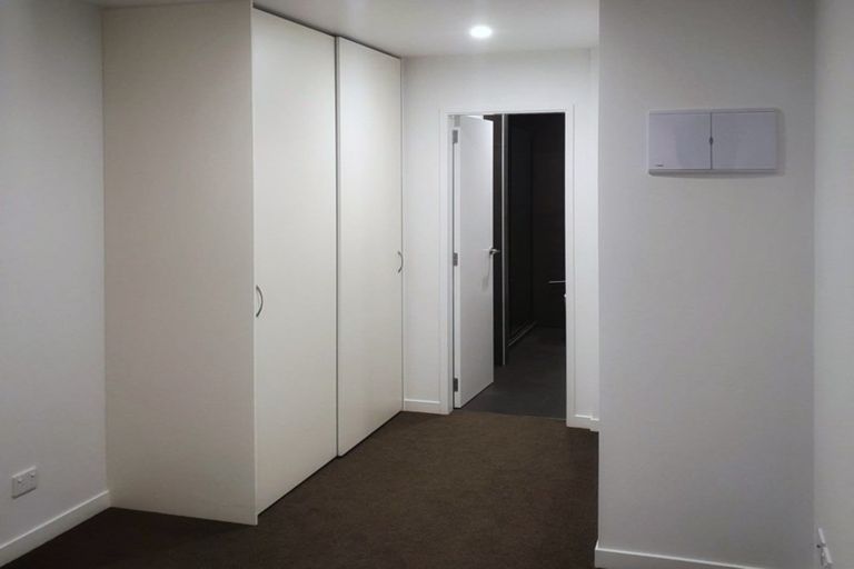 Photo of property in 3/167 Hobsonville Point Road, Hobsonville, Auckland, 0616