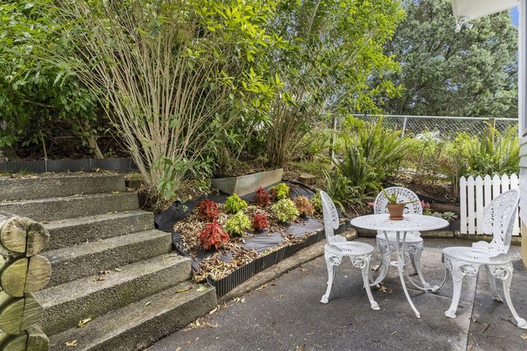 Photo of property in 1/55 Castleton Street, Birkdale, Auckland, 0626