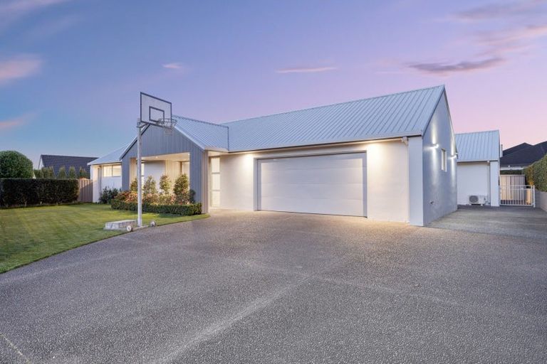 Photo of property in 6 Hansard Place, Bethlehem, Tauranga, 3110