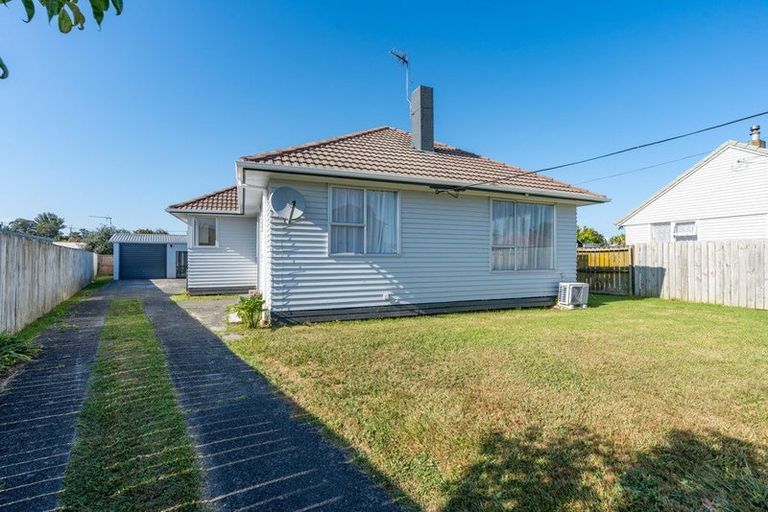 Photo of property in 6 Perry Place, Bader, Hamilton, 3206
