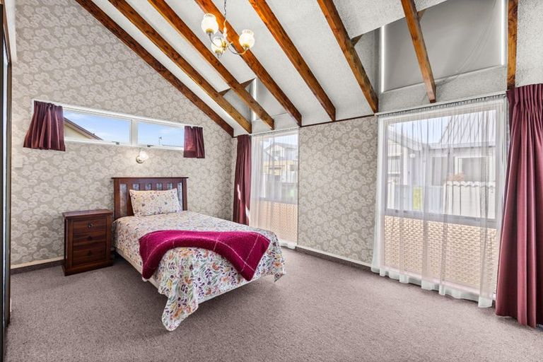 Photo of property in 4/249 Taradale Road, Pirimai, Napier, 4112