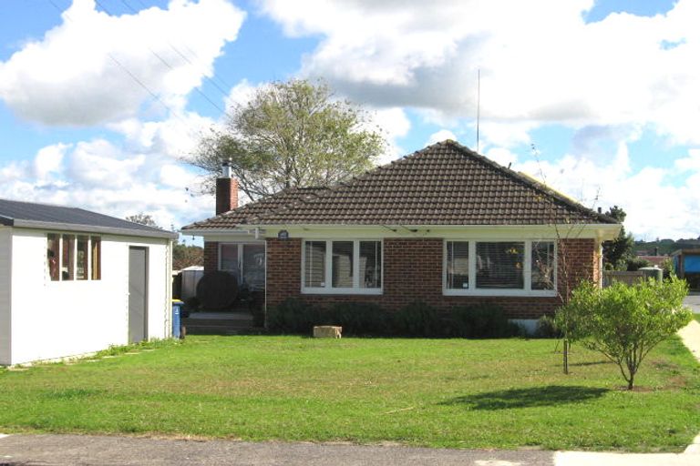 Photo of property in 2a Stafson Lane, Te Atatu Peninsula, Auckland, 0610