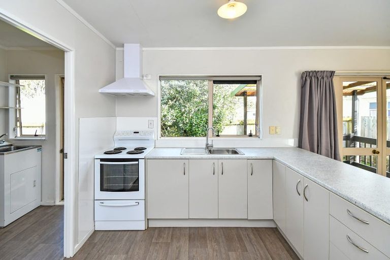Photo of property in 47 Scott Road, Papakura, 2110