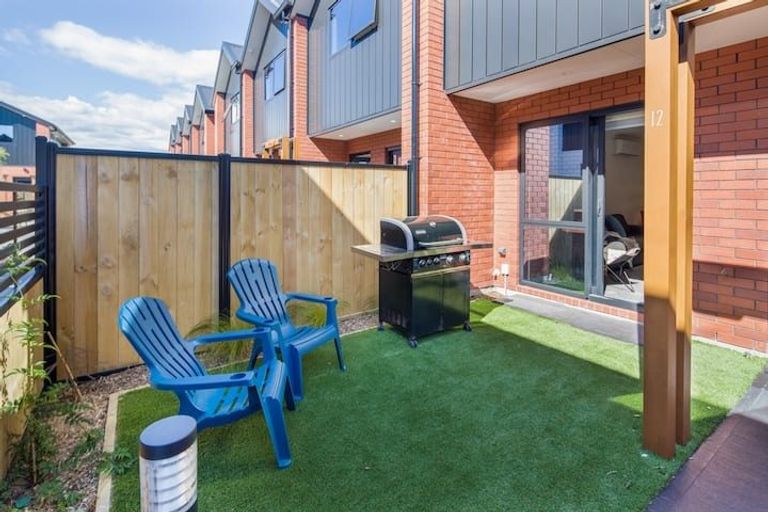 Photo of property in 4/12 Biddle Crescent, Taita, Lower Hutt, 5011