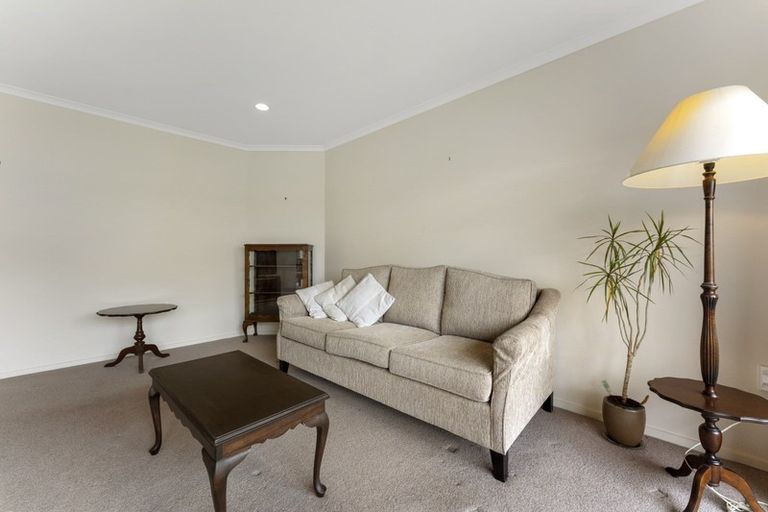 Photo of property in Rangeview Villas, 38/9 Fuller Close, Levin, 5510