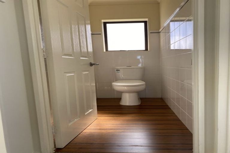 Photo of property in 82 Southernthread Road, Brooklyn, Wellington, 6021