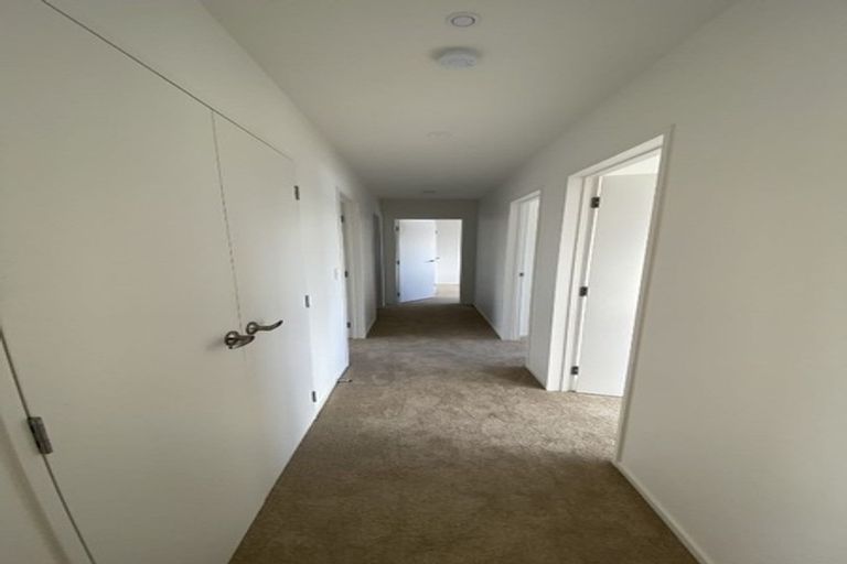 Photo of property in 6a Geordie Street, Henderson, Auckland, 0612