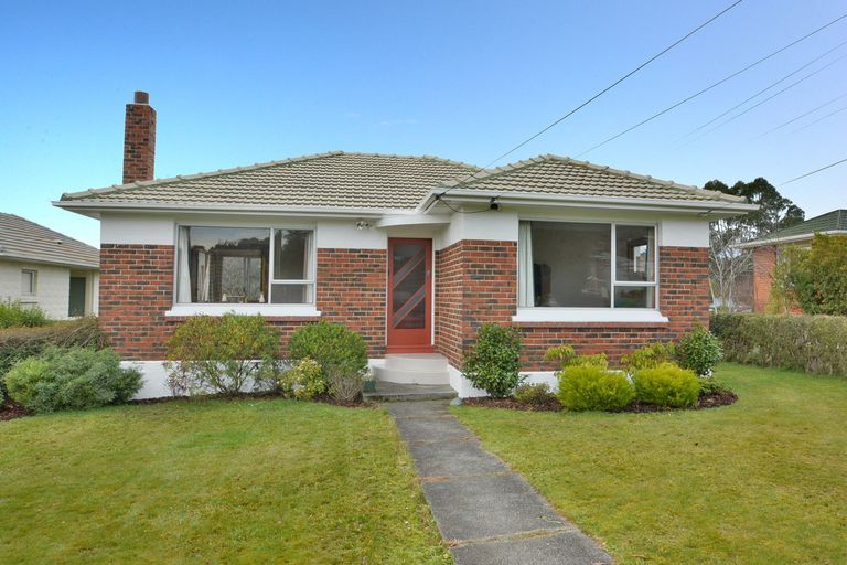 Photo of property in 28 Koremata Street, Green Island, Dunedin, 9018