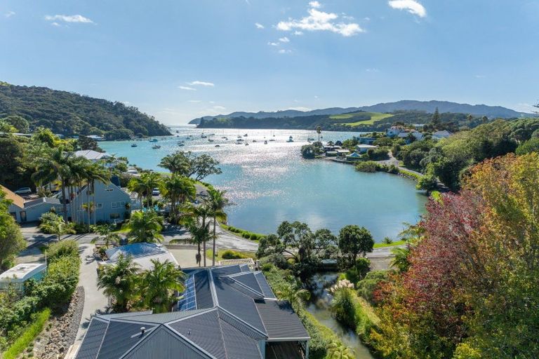 Photo of property in 1 Richmond Road, Mangonui, 0420