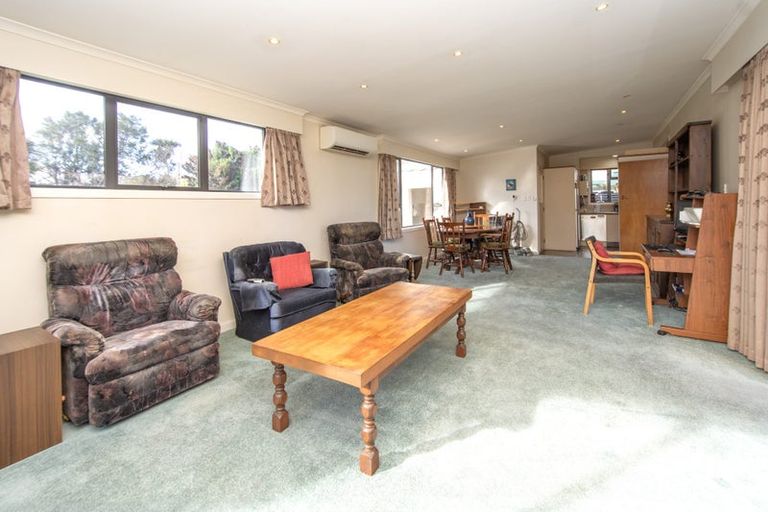 Photo of property in 11 Gilbert Street, Amberley, 7410