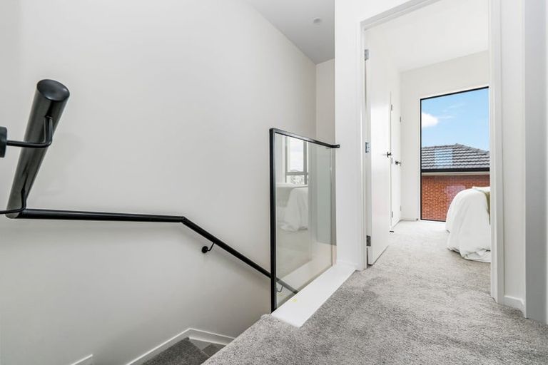 Photo of property in 442 Old Te Atatu Road, Te Atatu Peninsula, Auckland, 0610