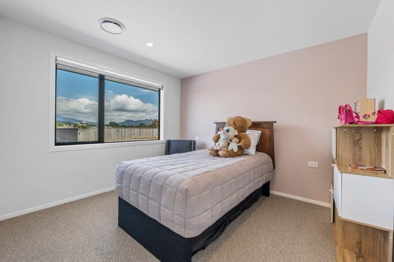 Photo of property in 40 Barrett Road, Whalers Gate, New Plymouth, 4310