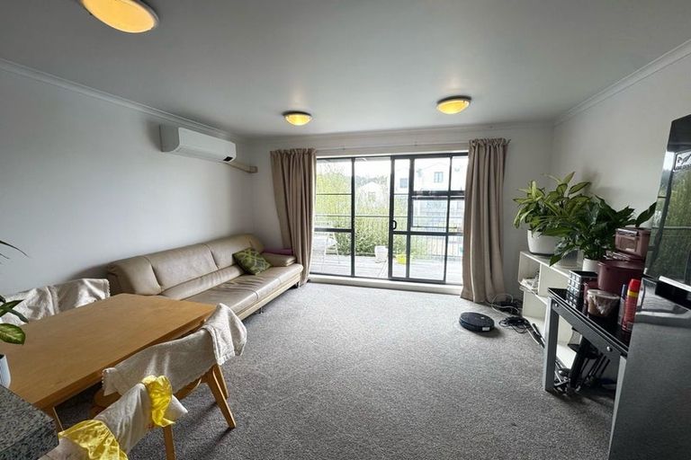 Photo of property in 30/5 Carolina Place, Albany, Auckland, 0632