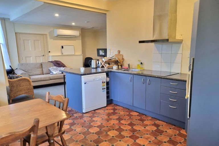 Photo of property in 121 Forbury Road, Saint Clair, Dunedin, 9012