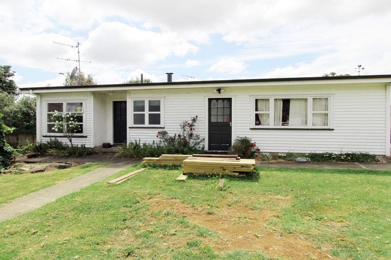 Photo of property in 2a Hamilton Place, Pukekohe, 2120