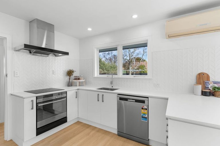 Photo of property in 55 Dunster Street, Burnside, Christchurch, 8053