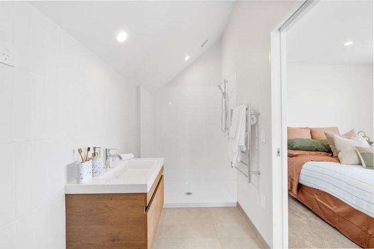Photo of property in 4/23 Howe Street, New Brighton, Christchurch, 8083