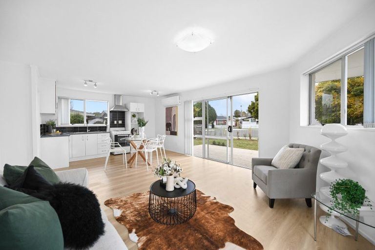 Photo of property in 7 Bradley Place, Nawton, Hamilton, 3200