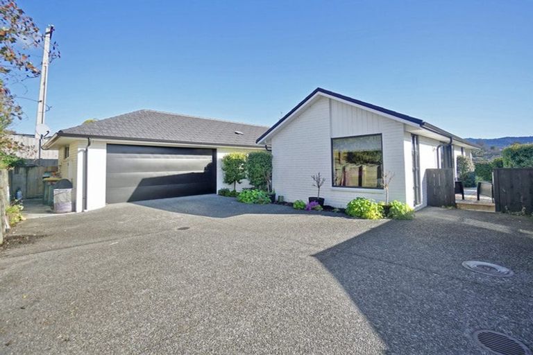 Photo of property in 5 Lomay Place, Te Puke, 3119