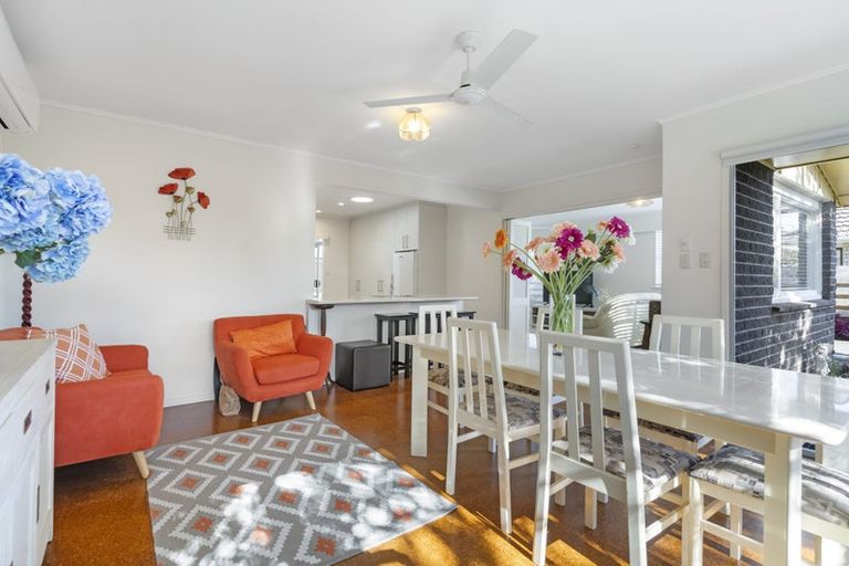 Photo of property in 20 Elizabeth Street, Orewa, 0931