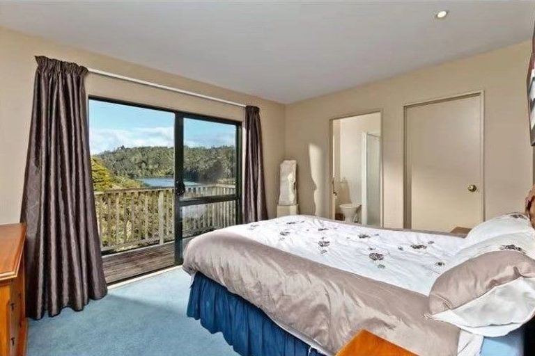 Photo of property in 3/8 Harkin Close, Albany, Auckland, 0632