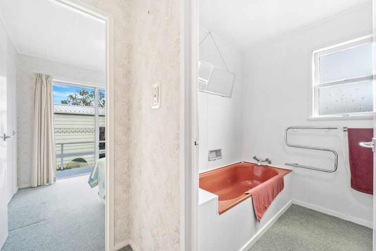 Photo of property in 7 Joydon Place, Stanmore Bay, Whangaparaoa, 0932