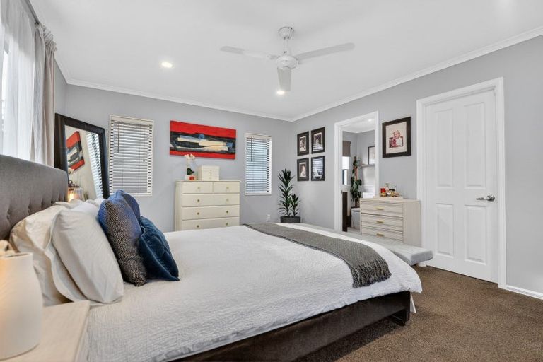 Photo of property in 34 Cranbrook Place, Rototuna North, Hamilton, 3210